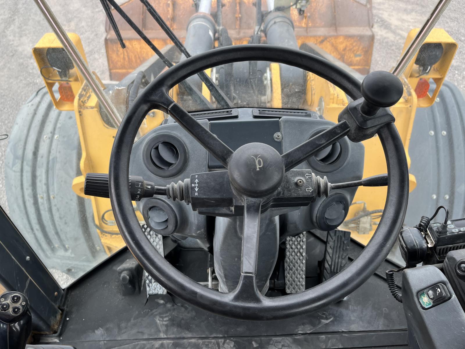 ./imagenes/INVOICE/2019/18085/JOHN DEERE 844K (7).JPG